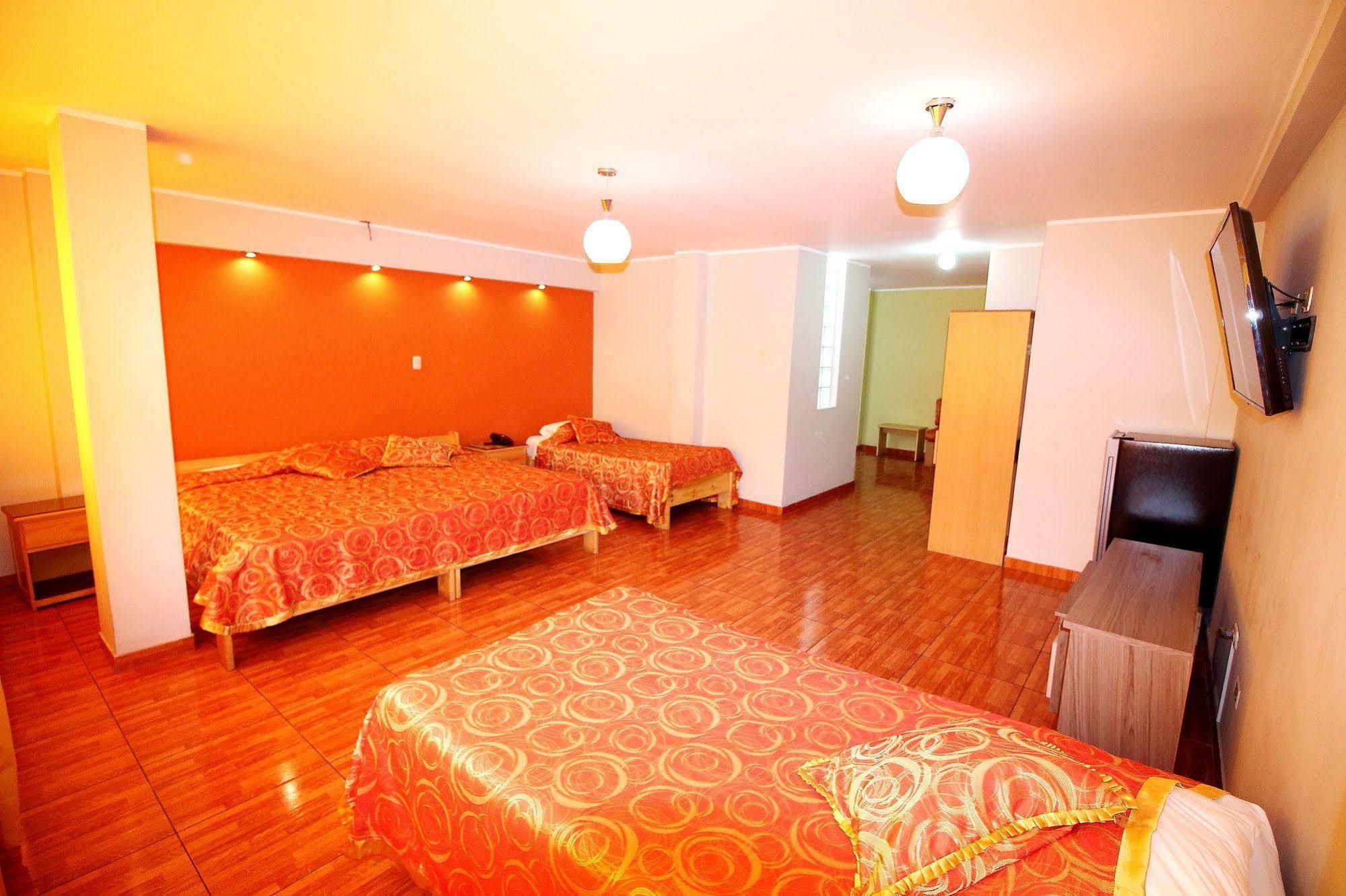 Takora Inn Tacna Exterior photo