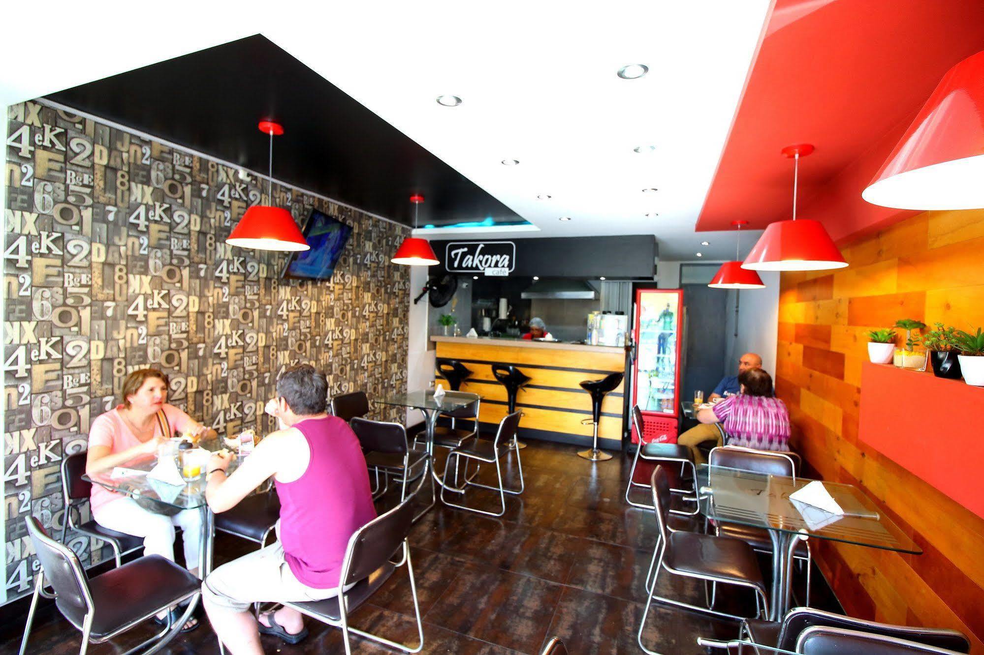 Takora Inn Tacna Exterior photo